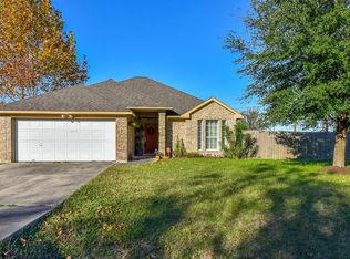 6419 Crestford Ln, Pasadena, TX 77505