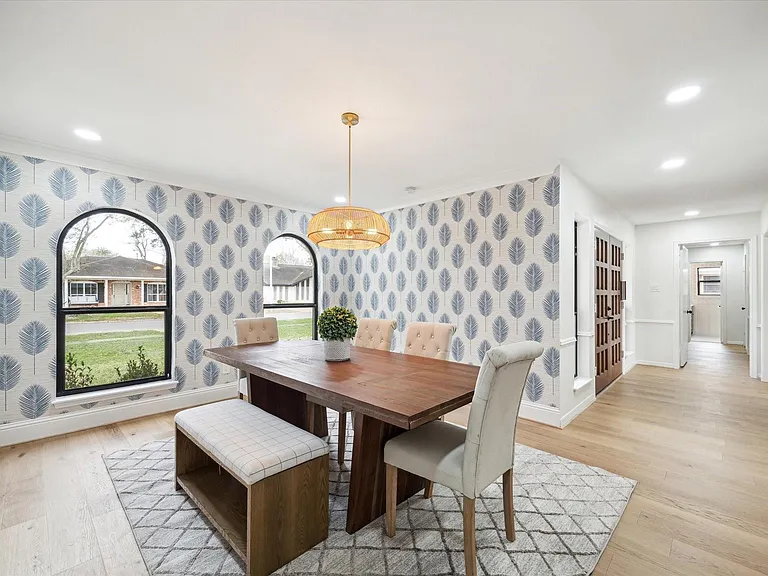 7715 Twin Hills Dr — Photo 16