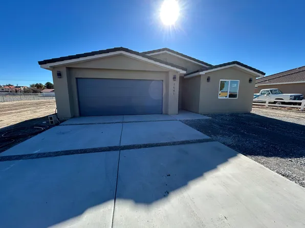2544 Mount Charleston Dr, Pahrump, NV 89048