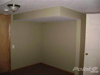 basement bedroom