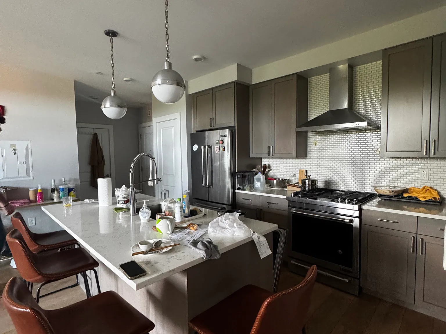 2 bed, 969 sqft, $3,800 — Photo 4