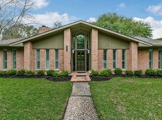 10714 Sugar Hill Dr, Houston, TX 77042