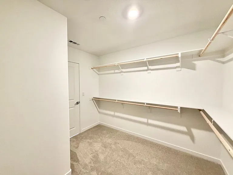 31404 Lolite Dr — Photo 32