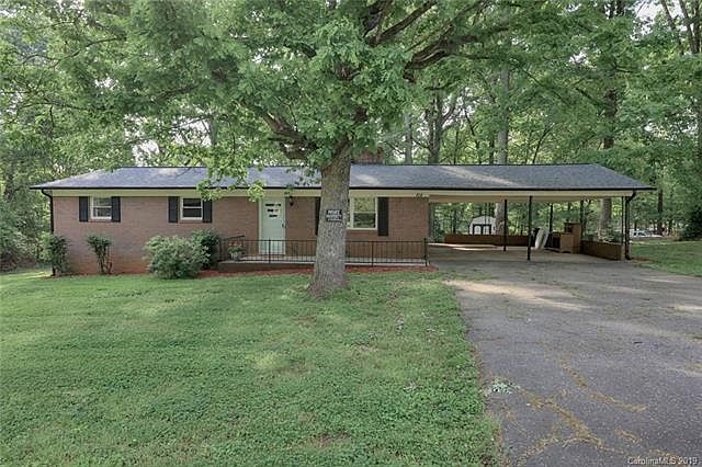1st image of 124 Twitty Ln