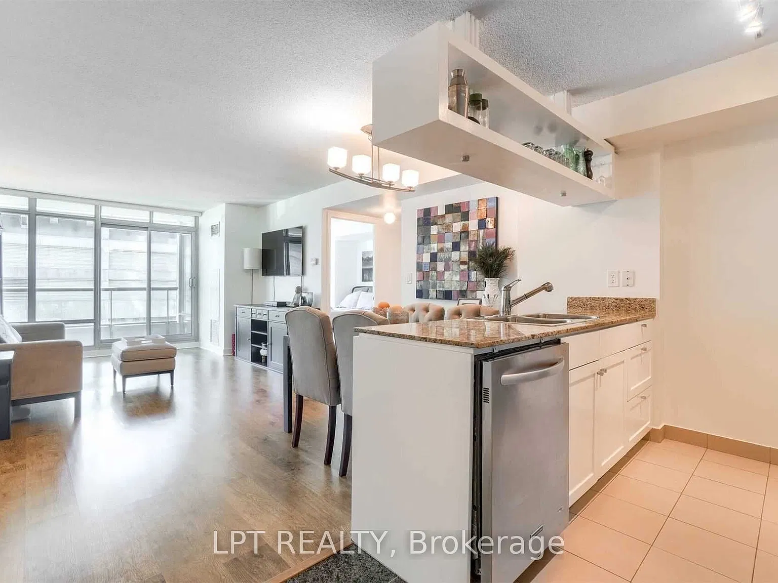 2 bed, $2,850 — Photo 4