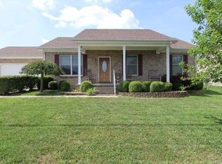 205 Walker Ln, Lawrenceburg, KY 40342