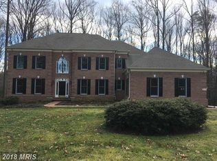 10591 Canterberry Rd, Fairfax Station, VA 22039