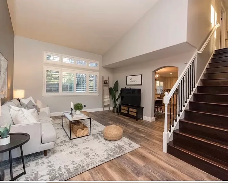 1118 El Macero Way