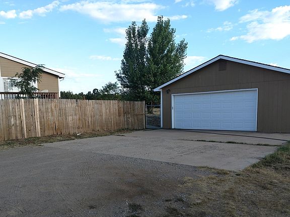 59 Holli Loop - Garage