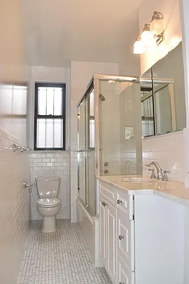 Rented by (Legacy) NY Quality Living Uptown | media 9