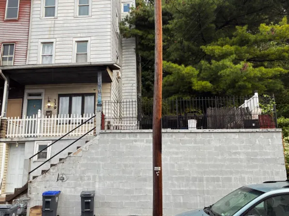 339 S 3rd St, Harrisburg, PA 17113