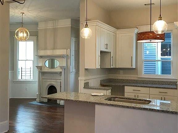 dining room/living room