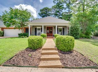 1020 Northshore Village Dr, Brandon, MS 39047