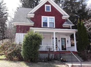 1518 West St, Honesdale, PA 18431