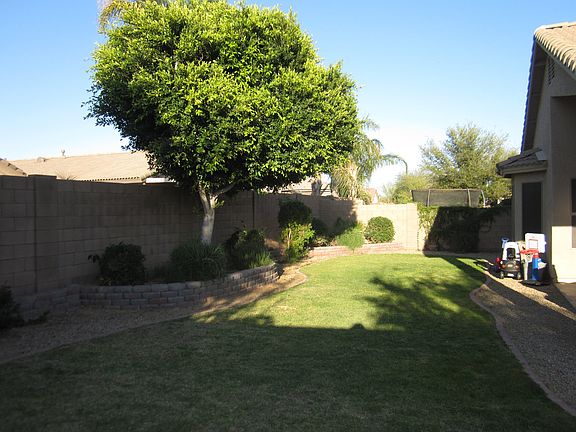 5th image of 16258 W Maui Ln