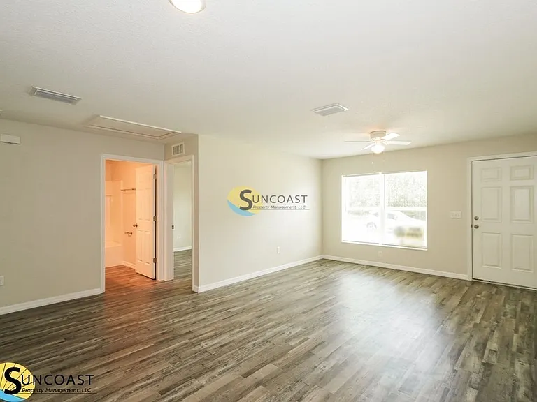 8096 Juniper Rd #1 — Photo 3