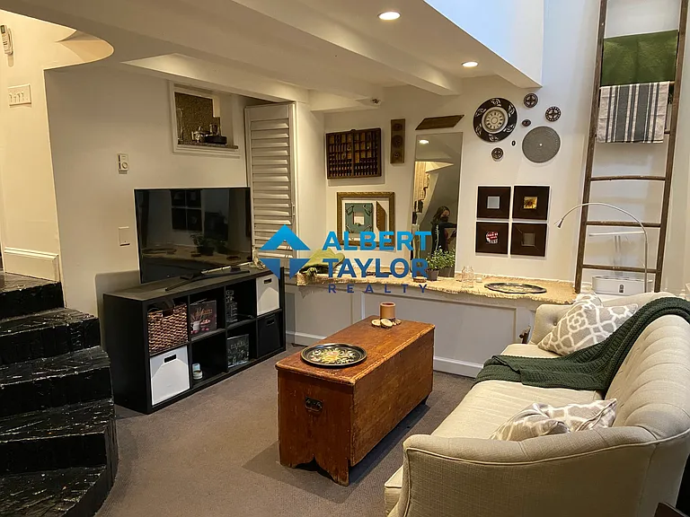 Living Area (Occupied)