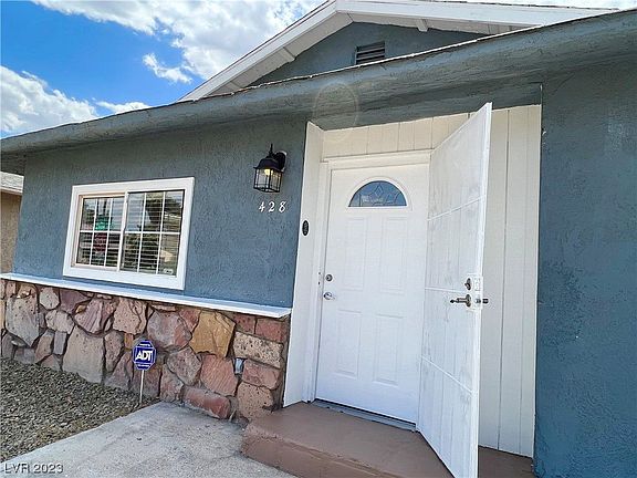 5th image of 428 Beaumont St
