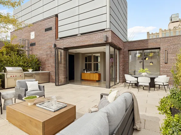 443 Greenwich Street image 2 of 30