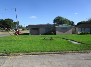 3015 Booker St, Beaumont, TX 77705