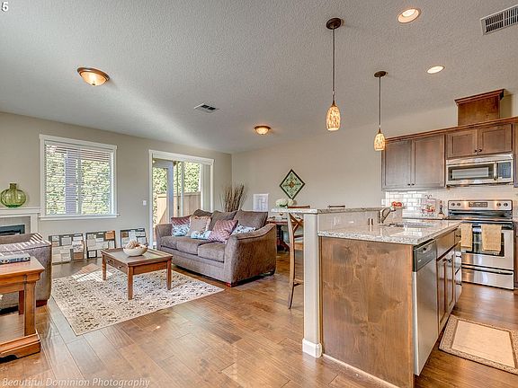 2nd image of 13028 NE 28th Way