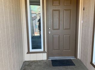 837 & 843 Lake Blvd E #833-847, Redding, CA 96003