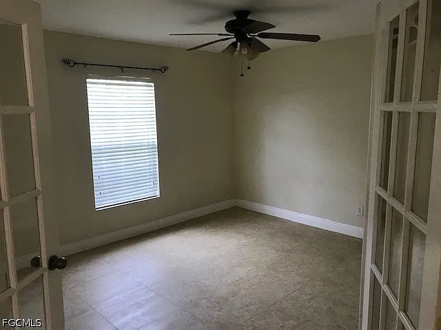 3 bed, 2.0 bath, 1799 sqft, $1,800 — Photo 4