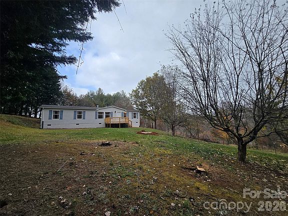 4th image of 71 London Ln