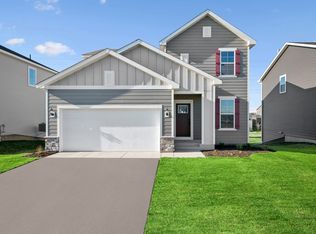 11621 Minnesota Ln N, Osseo, MN 55369