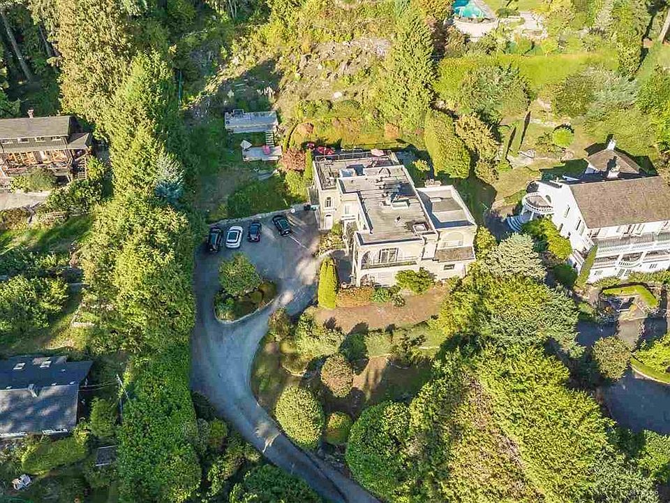 1st image of 2975 Marine Dr