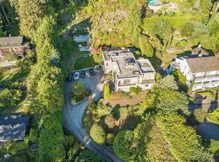 2975 Marine Dr, West Vancouver, BC V7V1M3