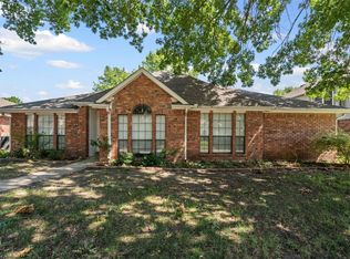 715 E Ridge St, Allen, TX 75002