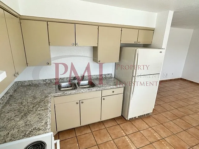 2105 Espina Street #8 — Photo 5