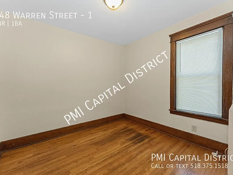 548 Warren St #1 — Photo 15