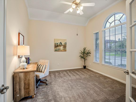 5th image of 19322 Country Village Dr