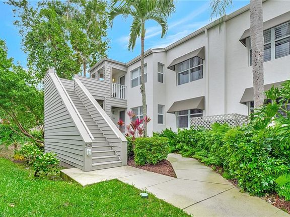 2nd image of 528 Club Side DR #528