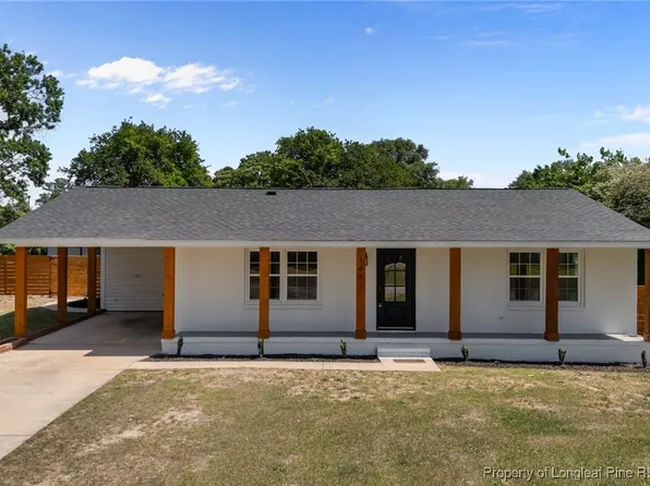 1441 Keswick Dr, Fayetteville, NC 28304