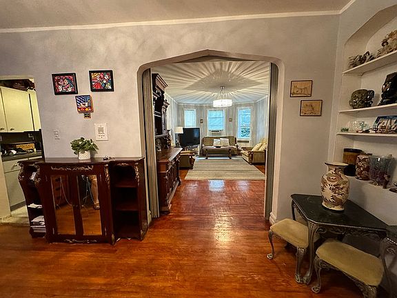 4th image of 100 Avenue P APT 1H