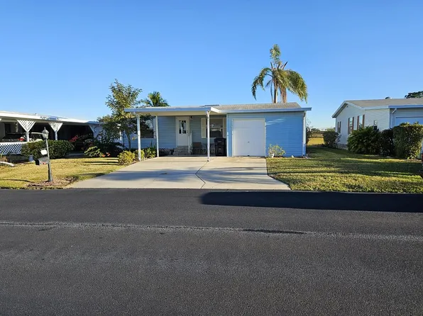 910 La Quinta Blvd, Winter Haven, FL 33881