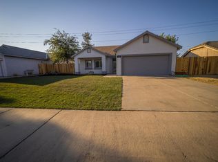 12743 Quicksilver St, Waterford, CA 95386