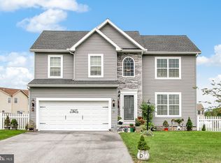 345 W Crest View Ln, Gettysburg, PA 17325