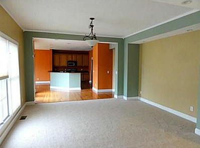 3rd image of 955 Foxtail Cir