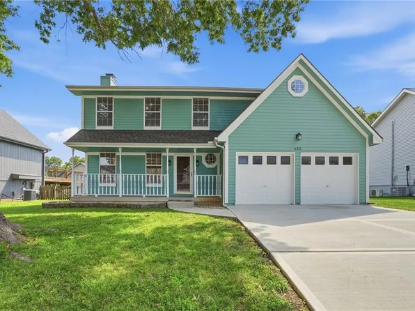 625 SE Shiloh Dr, Lees Summit, MO 64063