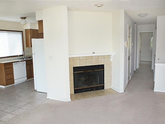 5th image of 12621 NE 170th Ln #2621