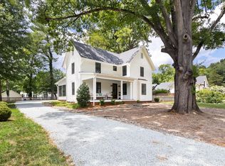 233 Lydia Ln, Hillsborough, NC 27278