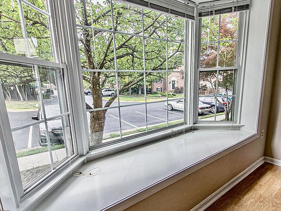 E9545EC9-F267-4FF8-AF61-DABF7AD1ACC8