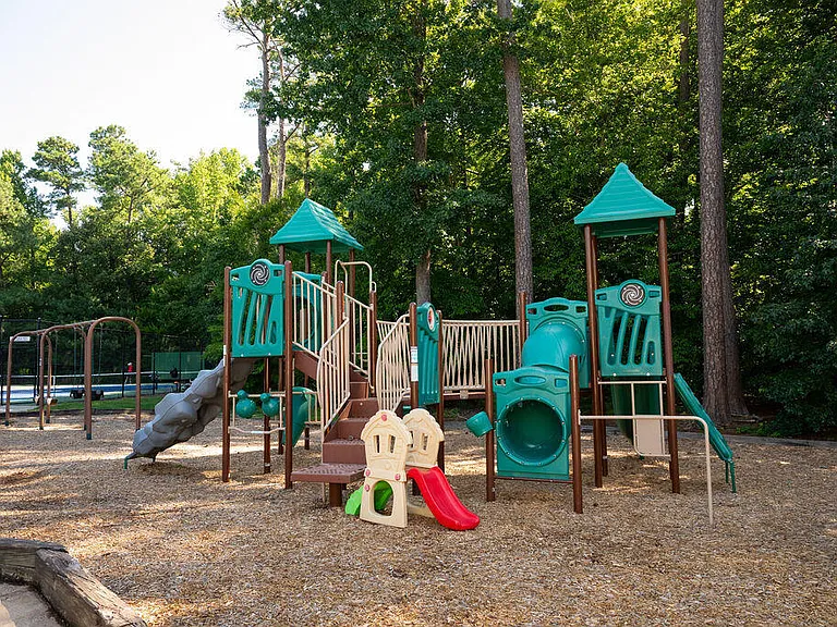 5803 Whisperwood Dr — Photo 46