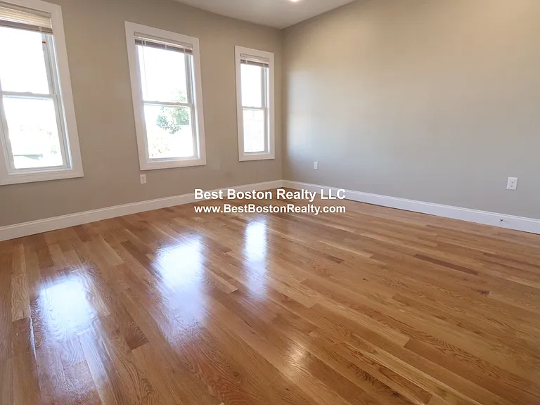 317 Main St #3 — Photo 24