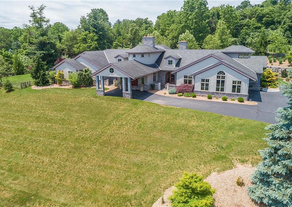 8 Chestnut Hill Dr, Mohnton, PA 19540 Zillow