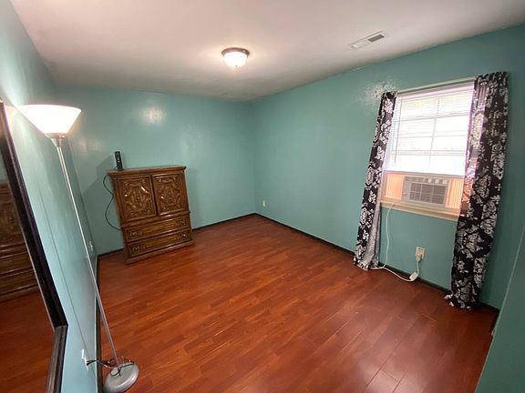 3rd image of 1757 Aquamarine Dr